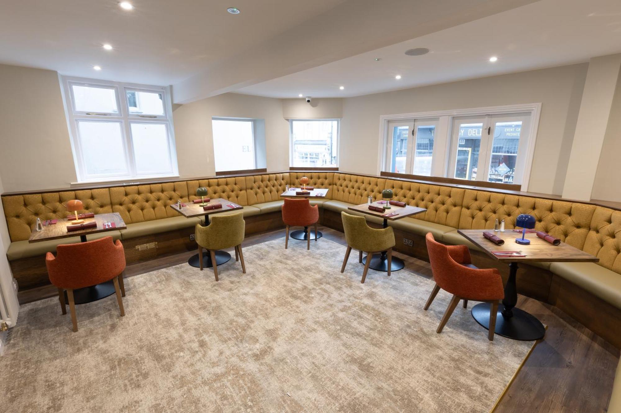 The Resolution Hotel Whitby Bagian luar foto